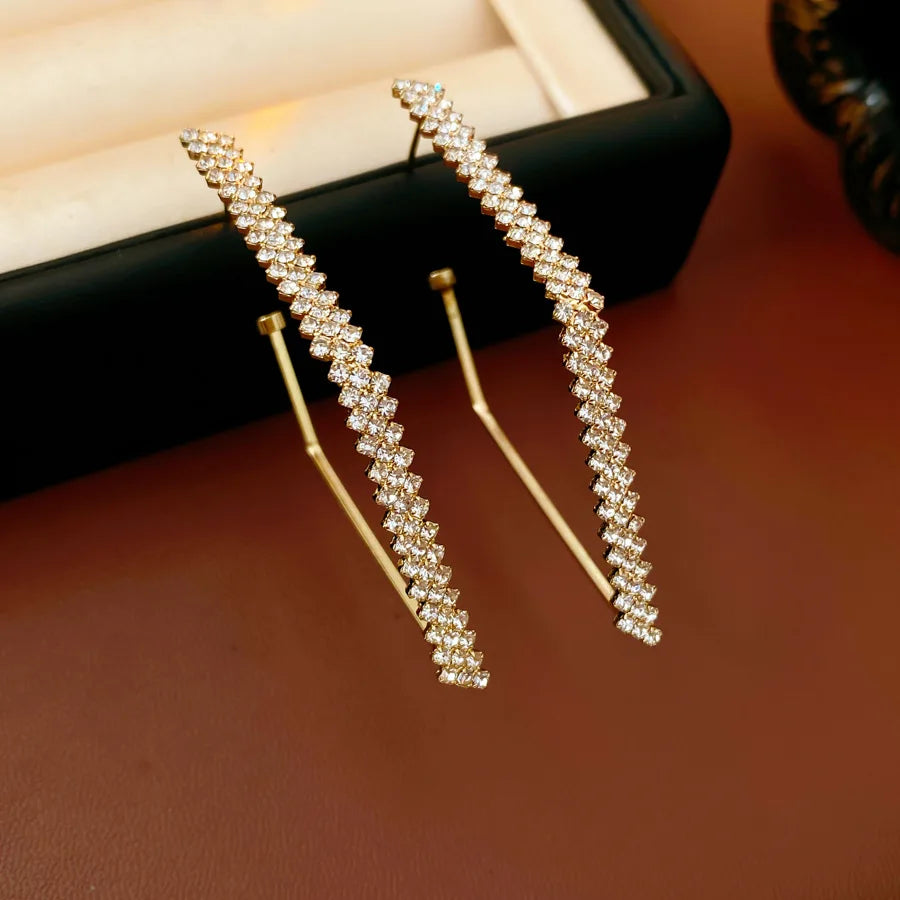 DREJEW Exquisite Inlaid Rhinestone Earring for Women Light Luxury  High-end Versatile Hoop Earrings Stylish  Elegant Jewelry