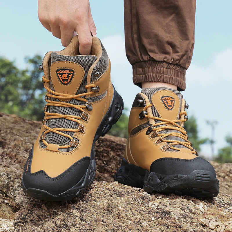 Outdoor Waterproof Hiking Shoes for Men Leather Walking Sneakers Anti-Slip Climbing Trekking Shoes Comfortable Man Work Boots