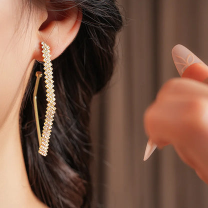 DREJEW Exquisite Inlaid Rhinestone Earring for Women Light Luxury  High-end Versatile Hoop Earrings Stylish  Elegant Jewelry