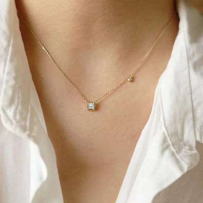 Jkeli S925 Sterling Silver Simple Emerald Crystal Chain  Necklace  Women Light Luxury Temperament Plating 18k Gold Jew   style